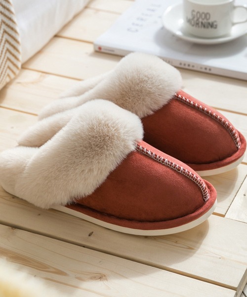 TeddyShop（テディショップ）の「ルームシューズ 贅沢ふんわりファースリッパ 室内履き レディース（ルームシューズ/スリッパ・レディース・ベージュ/グレー/レッド/ピンク/ライトベージュ・22cm/23cm/24cm）」の5枚目の写真