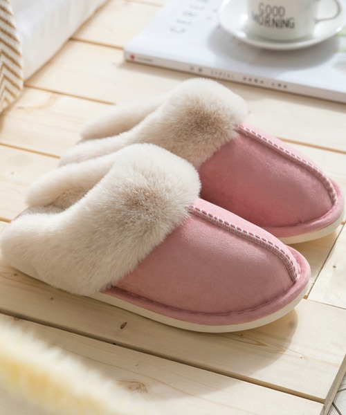 TeddyShop（テディショップ）の「ルームシューズ 贅沢ふんわりファースリッパ 室内履き レディース（ルームシューズ/スリッパ・レディース・ベージュ/グレー/レッド/ピンク/ライトベージュ・22cm/23cm/24cm）」の4枚目の写真