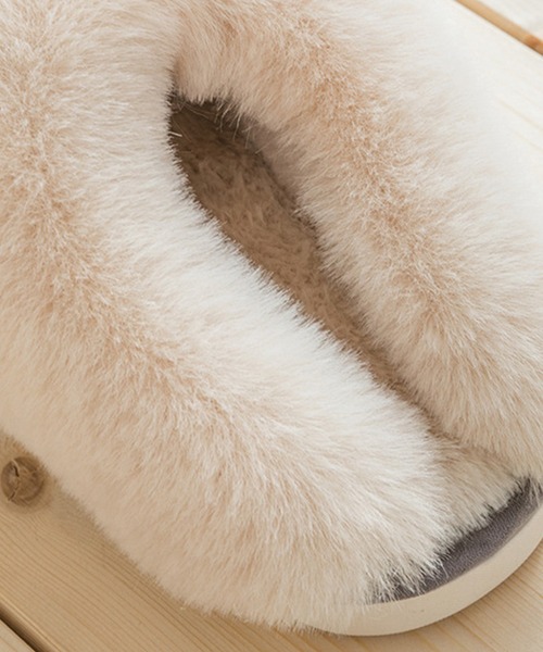 TeddyShop（テディショップ）の「ルームシューズ 贅沢ふんわりファースリッパ 室内履き レディース（ルームシューズ/スリッパ・レディース・ベージュ/グレー/レッド/ピンク/ライトベージュ・22cm/23cm/24cm）」の8枚目の写真