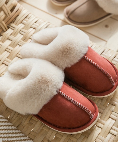 TeddyShop（テディショップ）の「ルームシューズ 贅沢ふんわりファースリッパ 室内履き レディース（ルームシューズ/スリッパ・レディース・ベージュ/グレー/レッド/ピンク/ライトベージュ・22cm/23cm/24cm）」の6枚目の写真