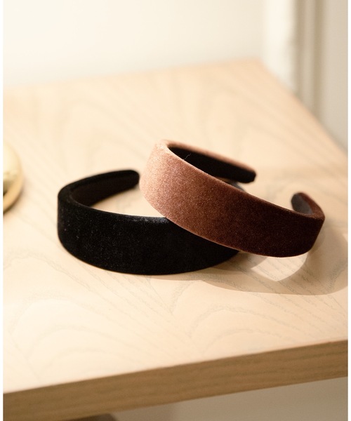 flowriri（フロウリリ）の「flowriri ベロアカチューシャ（カチューシャ・レディース・ブラック/ブラウン・FREE）」の7枚目の写真