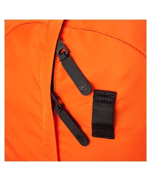 Onitsuka Tiger（オニツカタイガー）の「BACK PACK（バックパック