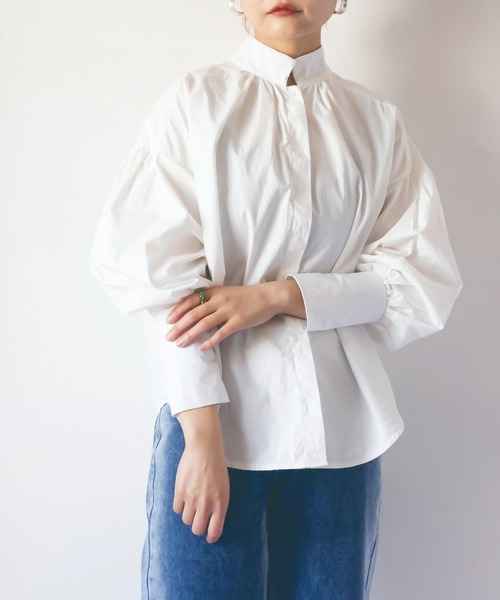 me+em select（ミームセレクト）の「スタンドカラーギャザーボリュームシャツ（シャツ/ブラウス・レディース・ホワイト/ベージュ・FREE）」の19枚目の写真