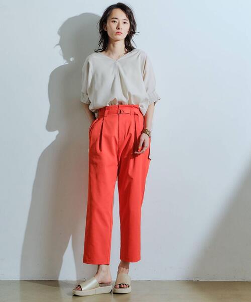 green label relaxing（グリーンレーベルリラクシング）の「CFC ベルト付き ハイウエスト テーパード パンツ（その他パンツ・レディース・ホワイト/ブラウン/レッド・40/38/36）」の21枚目の写真