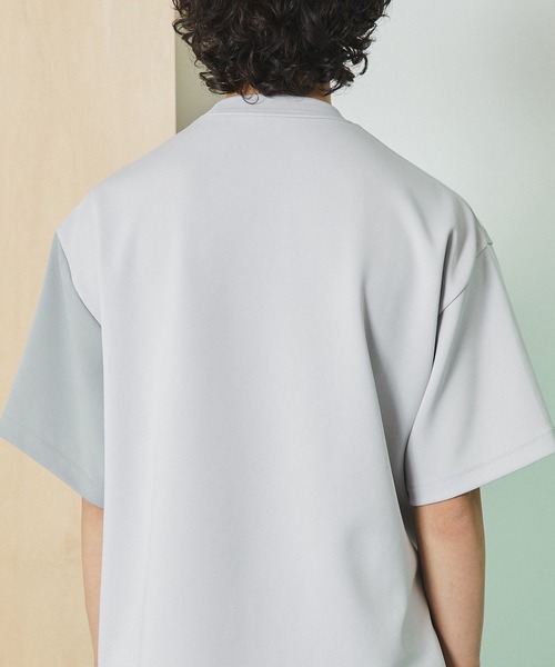 UNITED TOKYO（ユナイテッドトウキョウ）の「ベルテッドプルオーバー（Tシャツ/カットソー・メンズ・ブラック/グレー/オフホワイト/アイボリー・FREE）」の9枚目の写真