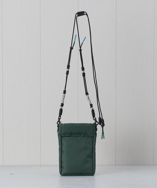 BEAUTY&YOUTH UNITED ARROWS（ビューティーアンドユースユナイテッドアローズ）の「＜TOGA x PORTER＞SHOLDER POUCH/ポーチ.（ポーチ・レディース・ブラック/オリーブ・FREE）」の3枚目の写真