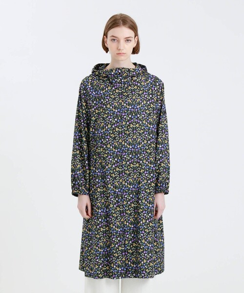 MACKINTOSH PHILOSOPHY（ﾏｯｷﾝﾄｯｼｭ ﾌｨﾛｿﾌｨｰ）の「Snowblue Garden レインモッズコート（モッズコート・レディース・ダークネイビー・38）」の6枚目の写真