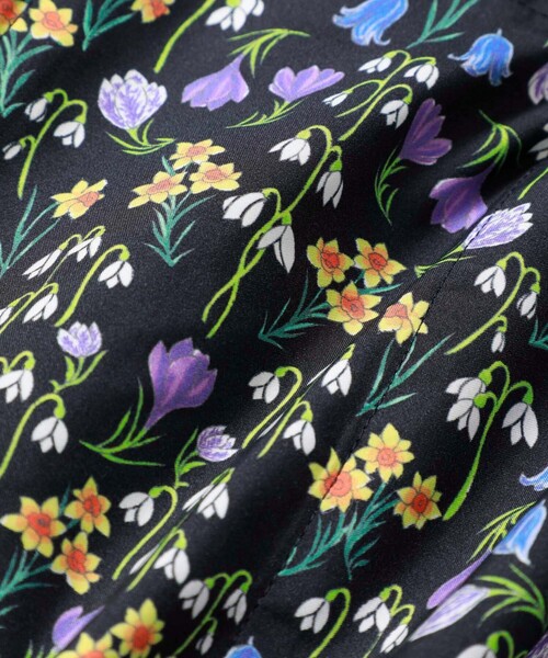 MACKINTOSH PHILOSOPHY（ﾏｯｷﾝﾄｯｼｭ ﾌｨﾛｿﾌｨｰ）の「Snowblue Garden レインモッズコート（モッズコート・レディース・ダークネイビー・38）」の19枚目の写真