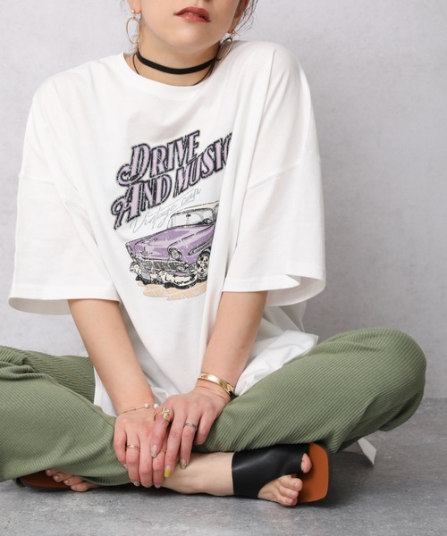 ap retro(アプレトロ)の「ヴィンテージカープリントオーバーTEE【ZOZO限定アイテム】(Tシャツ/カットソー・レディース・アイボリー/オフホワイト/スミクロ・FREE)」の1枚目の写真