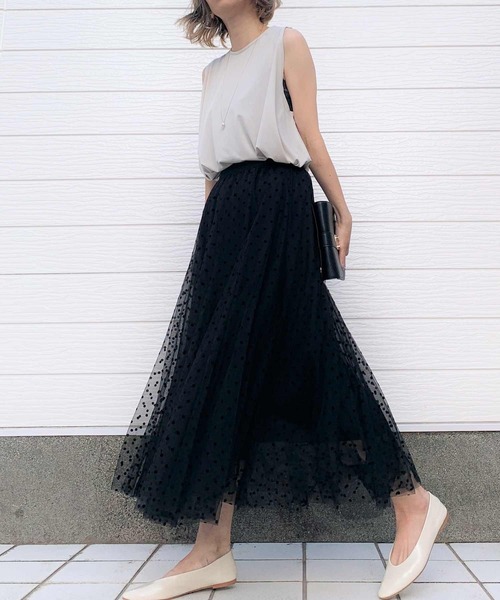 Q（キュー）の「ドットチュールスカート（スカート・レディース・キャメル/ブラック・MEDIUM）」の6枚目の写真