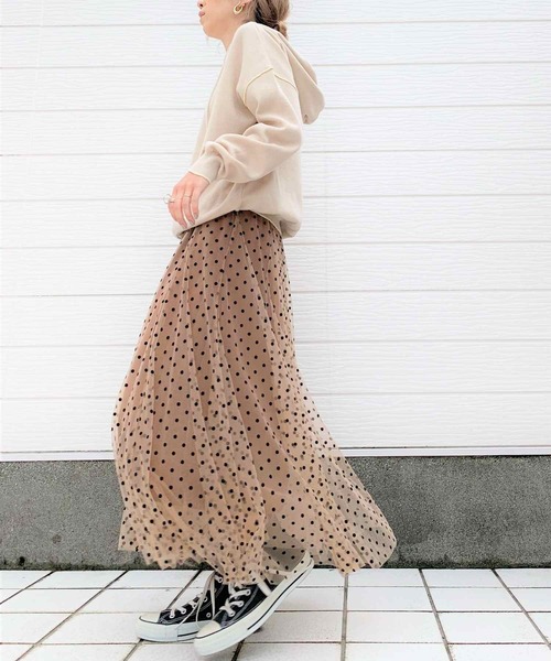 Q（キュー）の「ドットチュールスカート（スカート・レディース・キャメル/ブラック・MEDIUM）」の12枚目の写真