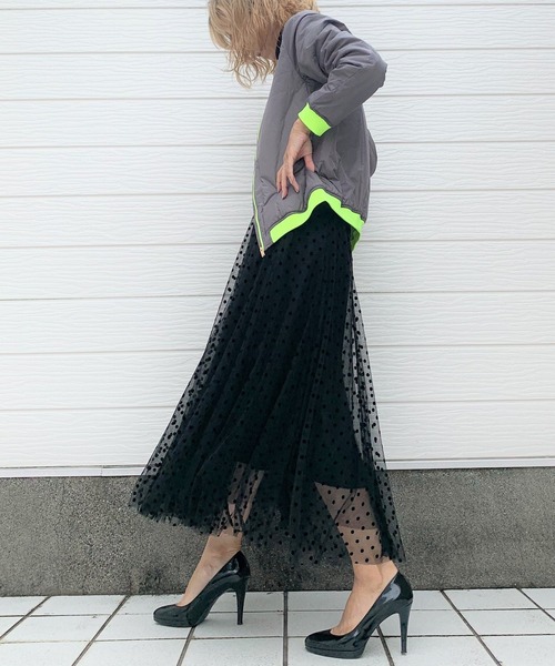 Q（キュー）の「ドットチュールスカート（スカート・レディース・キャメル/ブラック・MEDIUM）」の14枚目の写真