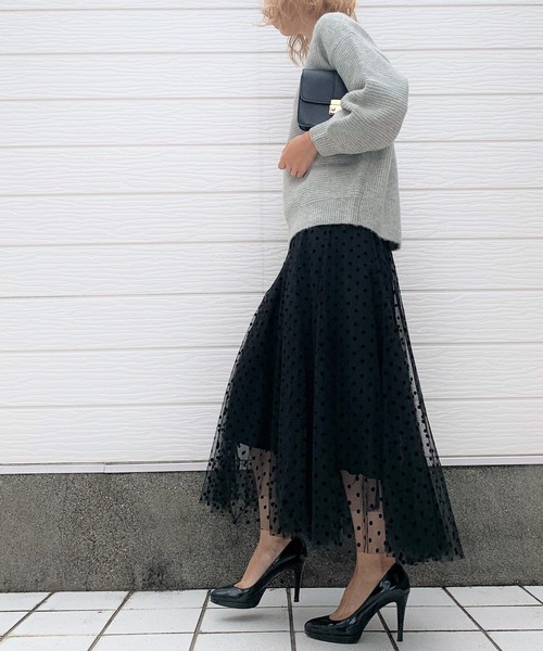 Q（キュー）の「ドットチュールスカート（スカート・レディース・キャメル/ブラック・MEDIUM）」の16枚目の写真