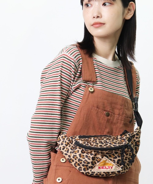 KELTY（ケルティ）の「KELTY / ケルティ MINI MINI FANNY / トレッキング ウエストバッグ 2592263　ケルティー（ボディバッグ/ウエストポーチ・レディース・ブラック/その他1/その他2/レオパード・FREE）」の4枚目の写真