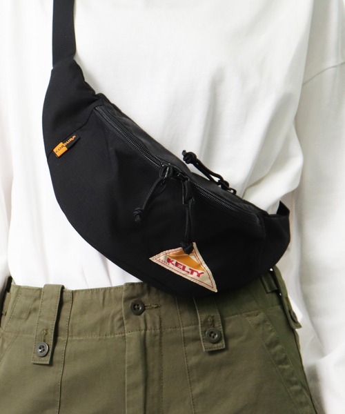 KELTY（ケルティ）の「KELTY / ケルティ MINI MINI FANNY / トレッキング ウエストバッグ 2592263　ケルティー（ボディバッグ/ウエストポーチ・レディース・ブラック/その他1/その他2/レオパード・FREE）」の2枚目の写真