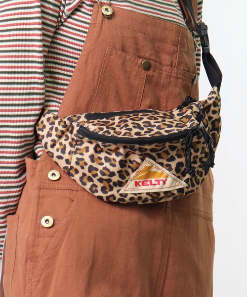 KELTY（ケルティ）の「KELTY / ケルティ MINI MINI FANNY / トレッキング ウエストバッグ 2592263　ケルティー（ボディバッグ/ウエストポーチ・レディース・ブラック/その他1/その他2/レオパード・FREE）」の14枚目の写真