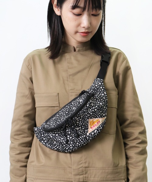 KELTY（ケルティ）の「KELTY / ケルティ MINI MINI FANNY / トレッキング ウエストバッグ 2592263　ケルティー（ボディバッグ/ウエストポーチ・レディース・ブラック/その他1/その他2/レオパード・FREE）」の21枚目の写真