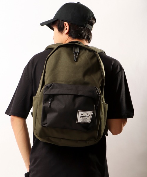 Herschel Supply（ハーシェルサプライ）の「Herschel Supply バックパック15PC収納 30L（バックパック/リュック・メンズ・ブラック/ネイビー/カーキ/マルチ/カモフラージュ/ブラック系その他/グリーン・FREE）」の14枚目の写真