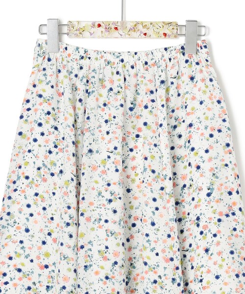 ANEVER（アンエバー）の「平手友梨奈さん着用【SEDUM】フラワープリント ギャザースカート（スカート・レディース・ホワイト系/ブラック系・38）」の10枚目の写真