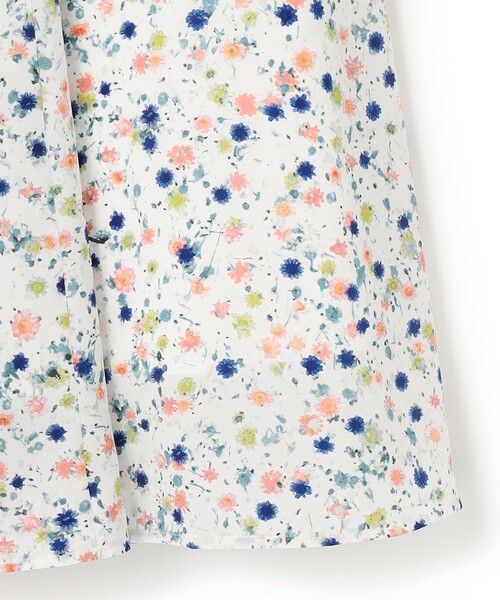 ANEVER（アンエバー）の「平手友梨奈さん着用【SEDUM】フラワープリント ギャザースカート（スカート・レディース・ホワイト系/ブラック系・38）」の13枚目の写真