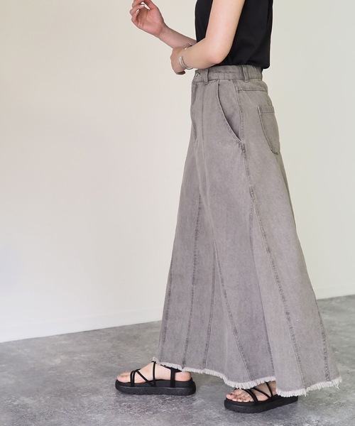 Riberry(リベリー)の「裾切替Aラインツイルスカート(デニムスカート・レディース・ブラック/グレー/ブルー・FREE)」の16枚目の写真