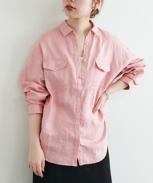 natural couture（ナチュラルクチュール）の「カシュクールにもなるカラーリネンシャツ（シャツ/ブラウス・レディース・オフホワイト/ボルドー/カーキ/ブラック/ピンク・FREE）」の4枚目の写真