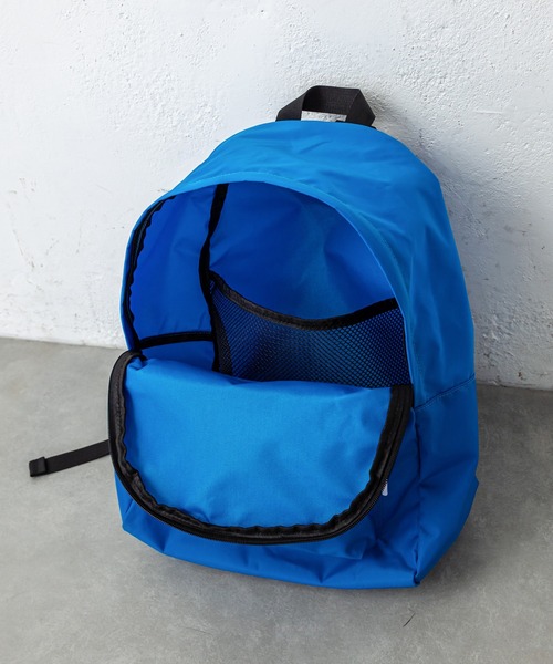 mystic（ミスティック）の「NYLONY リュックM（バックパック/リュック・レディース・ブラック/ブルー・ONE SIZE）」の12枚目の写真