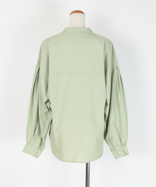 ボリューム袖ブラウス