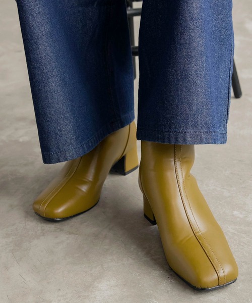 BONLECILL(ボンルシール)の「スクエアトゥ パイピング ショートブーツ(ブーツ・レディース・ライトグリーン/ブラック/ベージュ/ブラウン・L/M/S)」の12枚目の写真