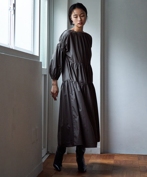 正規店仕入れの LOUNGEDRESS（ラウンジドレス）の「【odore/オドル】バック ワンピース