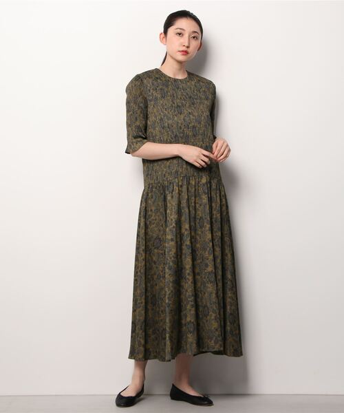 有名なブランド Flower Chintz Clane Pleat Piece One ワンピース 有名なブランド Flower Chintz Clane Pleat Piece One ワンピース