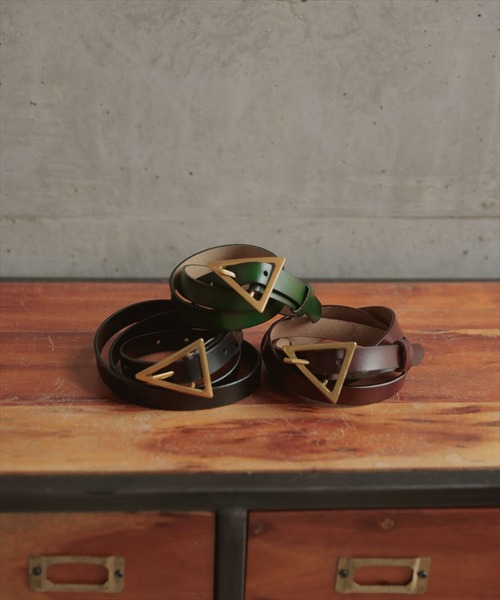 DONOBAN（ドノバン）の「本革トライアングルバックルベルト（ベルト・レディース・グリーン/ブラック/ブラウン・F）」の5枚目の写真