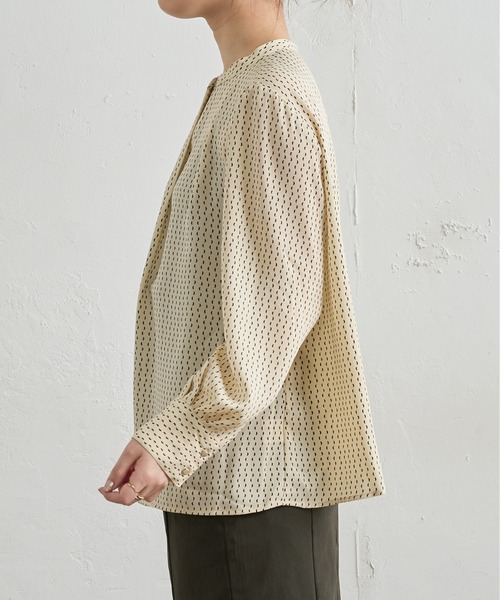 natural couture(ナチュラルクチュール)の「お上品タックブラウス(シャツ/ブラウス・レディース・ネイビー/ピンク/アイボリー/その他1/その他2/その他3・FREE)」の16枚目の写真