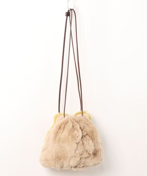 LOWELL things(ロウェル シングス)の「Relay/レッキスドロスト巾着ファーBAG(ショルダーバッグ・レディース・イエロー/ブルー/アイボリー/スミクロ・フリー)」の9枚目の写真
