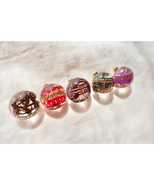 tone(トーン)の「【hazeleyes】storyseries ヴィンテージレジンピアス(MA)(ピアス(両耳用)・レディース・ダークグリーン/パープル/ブラウン/レッド/チェリーレッド/パープル系1/グリーン/シルバー・FREE)」の15枚目の写真