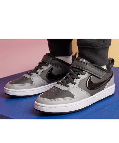 NIKE（ナイキ）の「NIKE/ナイキ COURT BOROUGH LOW コートバーロウ　ゴムひも ベルクロ BQ5451（スニーカー・キッズ・ブラック×グレー/グレー×ピンク/ホワイト×ネイビー/ホワイト×ホワイト・17.0cm/18.0cm/19.0cm/20.0cm/22.0cm/21.0cm）」の20枚目の写真