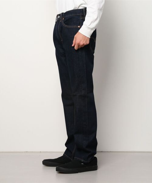 Levi's(リーバイス)の「Levi's/リーバイス 505 レギュラーストレート(デニムパンツ・メンズ・ワンウォッシュ・32inch/30inch/28inch/34inch/36inch/31inch/29inch/33inch)」の2枚目の写真