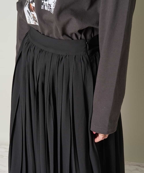 A de a.v.v（アードアー・ヴェ・ヴェ）の「（SET UP対応）ボリュームプリーツスカート（スカート・レディース・ブラック/ブラウン/グリーン・38/36）」の17枚目の写真