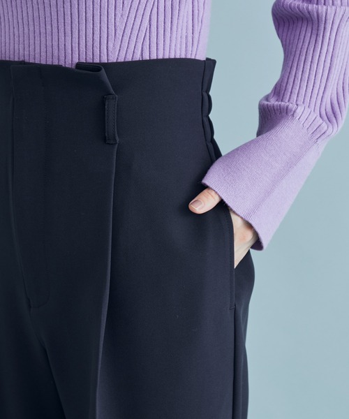 VIS（ビス）の「タック入りハイウエストワイドパンツ（スラックス・レディース・ホワイト系その他5/ダークラベンダー/グリーン/ネイビー・S/M/L）」の16枚目の写真