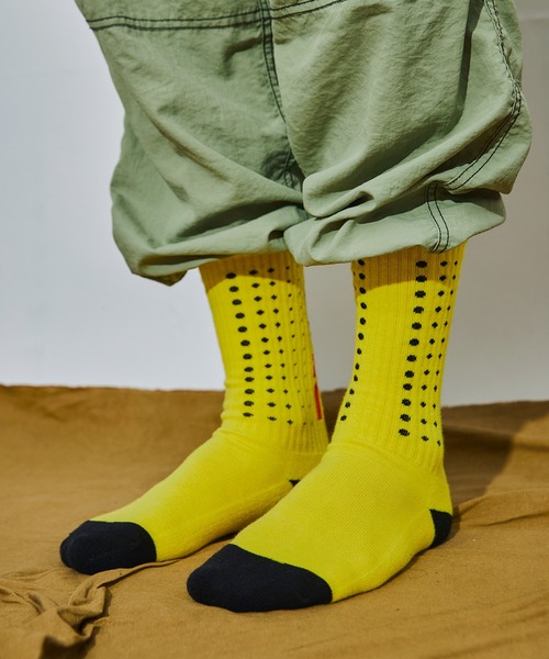 AlexanderLeeChang（アレキサンダーリーチャン）の「AlexanderLeeChang アレキサンダーリーチャン / ELECT SOCKS エレクトグラフィックソックス 靴下 / AC052203（ソックス/靴下・メンズ・ホワイト/イエロー系その他/ブラック・FREE）」の11枚目の写真