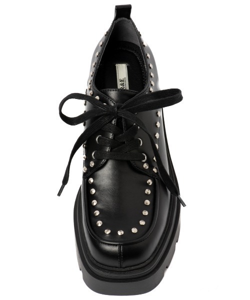 R&E（アールアンドイー）の「【R&E】スタッズ付きトラックソールレースアップシューズ（ローファー・レディース・ブラック・S/M/L/LL）」の5枚目の写真