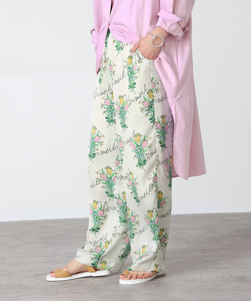 VERMEIL par iena(ヴェルメイユパーイエナ)の「ロゴフラワープリントパンツ◆(その他パンツ・レディース・ホワイト・38/36)」の4枚目の写真