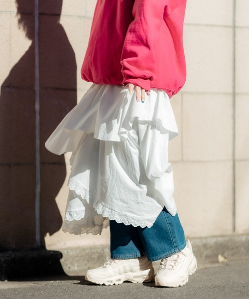 DuKKah(デュカ)の「Dukkah/【低身長向け】アシメフリルロングスカート(スカート・レディース・ホワイト/ブラック・X-SMALL)」の12枚目の写真