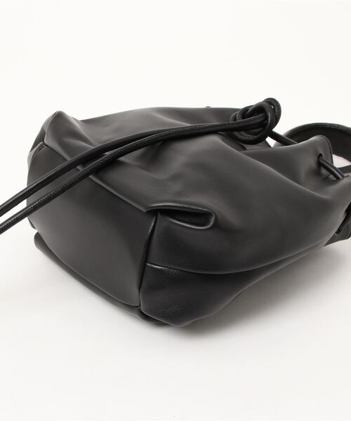 ASH（アッシュ）の「【BICE】巾着ハンドバッグ（ハンドバッグ・レディース・ゴールド/アイボリー/ブラック・ONE SIZE）」の18枚目の写真