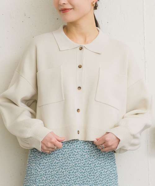 RETRO GIRL（レトロガール）の「衿ポケショートカーディガン（カーディガン/ボレロ・レディース・オフホワイト/グリーン/ブルー/ピンク・FREE）」の2枚目の写真