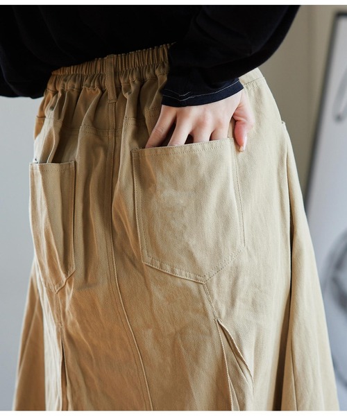 CHILLE（チル）の「インバーテッドプリーツスカート（スカート・レディース・ベージュ/キャメル・FREE）」の8枚目の写真