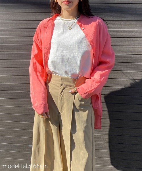 AS KNOW AS PINKY(アズノゥアズピンキー)の「ゆらめきそよぐシアーシャツ(シャツ/ブラウス・レディース・ブラック/ベージュ/オフホワイト/イエロー/グリーン/サーモンピンク・FREE)」の7枚目の写真