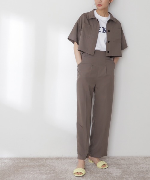 N.（N. Natural Beauty Basic）（エヌエヌナチュラルビューティーベーシック）の「◆タックストレートパンツ（その他パンツ・レディース・レッド/モカ・MEDIUM）」の2枚目の写真