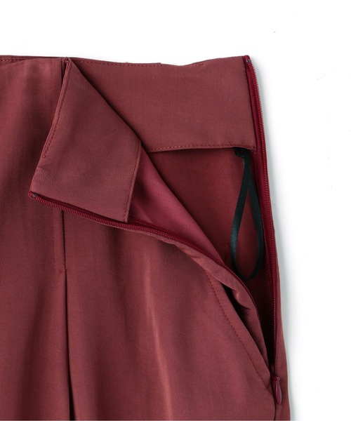 N.（N. Natural Beauty Basic）（エヌエヌナチュラルビューティーベーシック）の「◆タックストレートパンツ（その他パンツ・レディース・レッド/モカ・MEDIUM）」の17枚目の写真