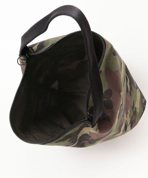 BAG'n'NOUN（バッグンナウン）の「BAG'n'NOUN / ONE SHOULDER CAMO カモ柄 ワンショルダーバッグ（ショルダーバッグ・メンズ・その他・ONE SIZE）」の3枚目の写真